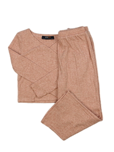Meruňkový set crop top a široké legíny 