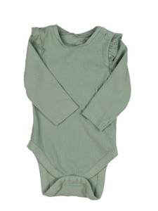 Zelené body s volánky Next