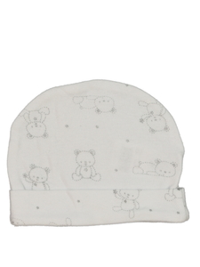 Bílá čepička s medvědem z bavlny 