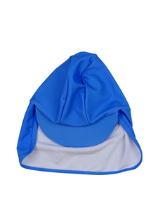 Modrá čepice s ochrannou krku George