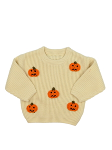 Hnědý pletený halloween svetr s dýněmi 