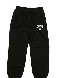 Černé slabé tepláky 