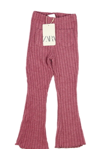 Nové růžové hebké zvonové legíny Zara