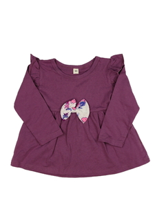 Fialové triko s volánky a mašlí 