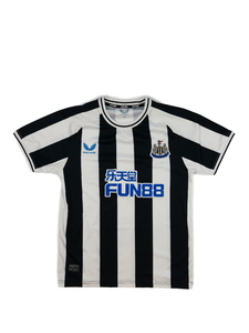 Pruhované sportovní triko 