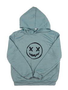 Modrá mikina se smajlíkem