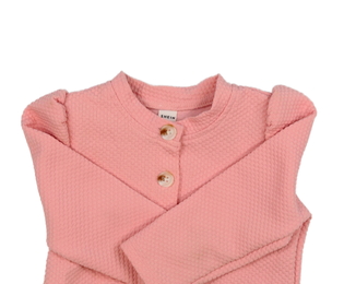 Růžový crop kardigan na knoflíky 