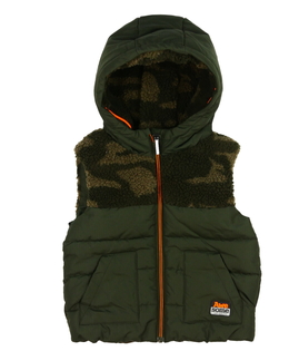 Zelená prošívaná maskáčová zimní vesta F&F