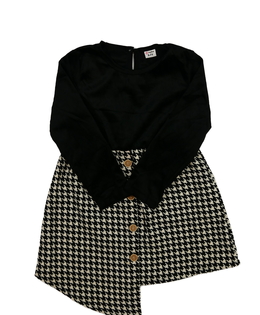 Černo-bílé vzorované šaty