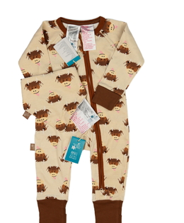 Nový overal a čepička s býčkem 