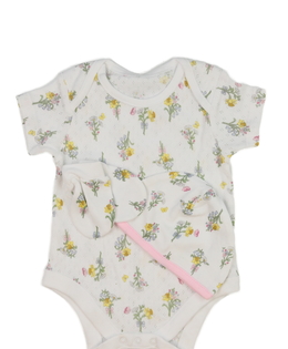 Bílé květinové body, čepička a rukavičky Nutmeg