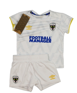 Nový bílý sportovní set Umbro 