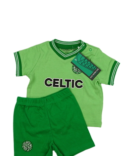 Nové zelené triko a kraťasy