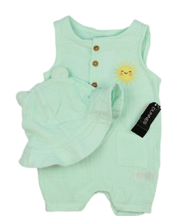 Nový zelený overal a klobouk 