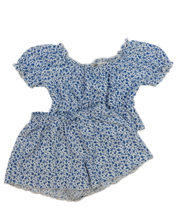 Květinový crop top a kraťasy