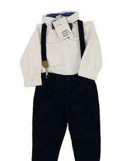 Nová bílá košile, kalhoty se šly a motýlek H&M