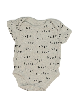 Šedé melírované body s nápisy George