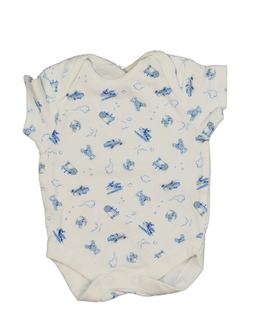 Bílé body s obrázky Next