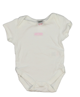 Bílé body M&S