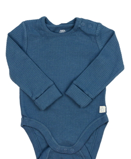 Tmavě modré body F&F