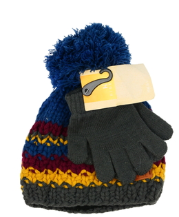 Nová čepice a rukavice 