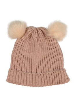 Růžová čepice s bambulí