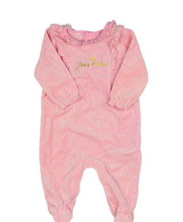 Růžový teplejší overal s volánky