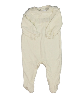 Krémový teplejší overal s volánky 