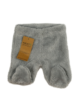 Nové šedé chlupaté capáčky Next