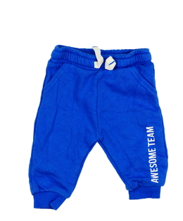 Modré tepláky s nápisem F&F