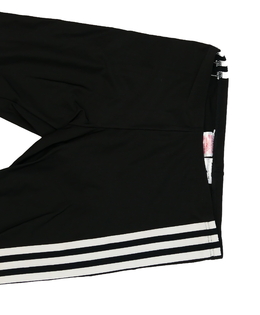Černé běžecké sportovní kraťasy Adidas