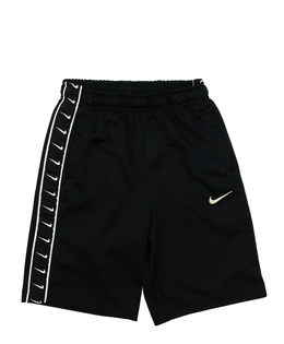 Černé kraťasy Nike 