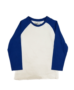 Bílé triko s modrými rukávy 