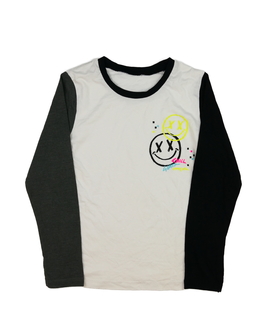 Bílé triko s tmavými rukávy George