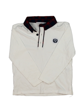 Bílé triko s tmavým límečkem 