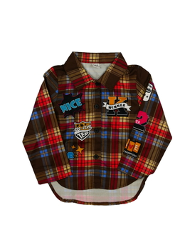 Barevná košile s nápisy 