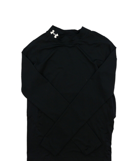Černé sportovní triko vel. 170 Under Armour 
