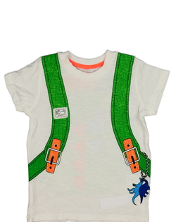 Bílé triko s potiskem i na zádech