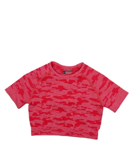 Červený maskáčový crop top 
