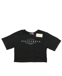 Nový šedý crop top s nápisem 