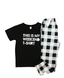 Nové pyžamo s vtipným nápisem 