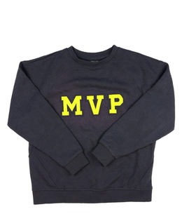 Tmavší mikina se žlutým nápisem Primark