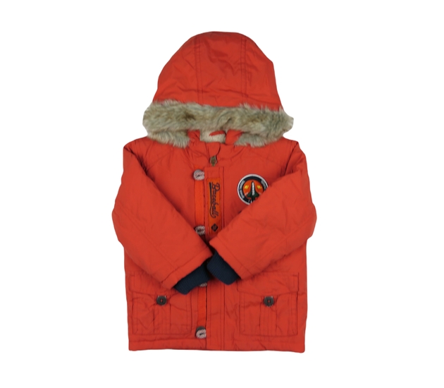 Červená zimní bunda