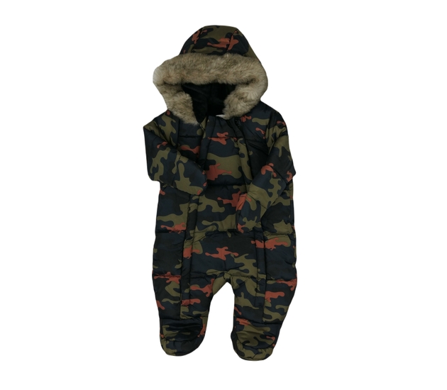 Maskáčový zimní overal Primark