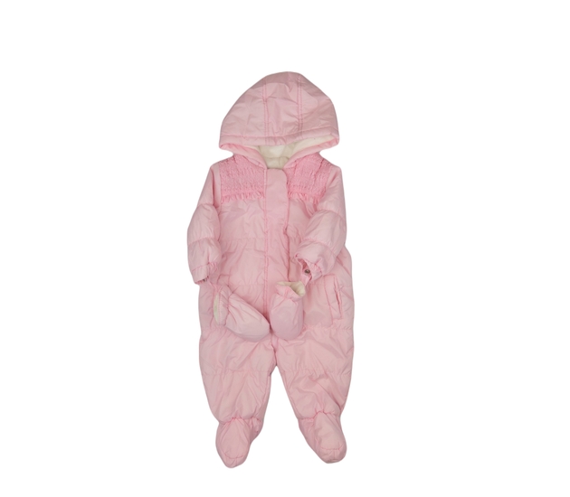 Růžový zimní overal s volánky