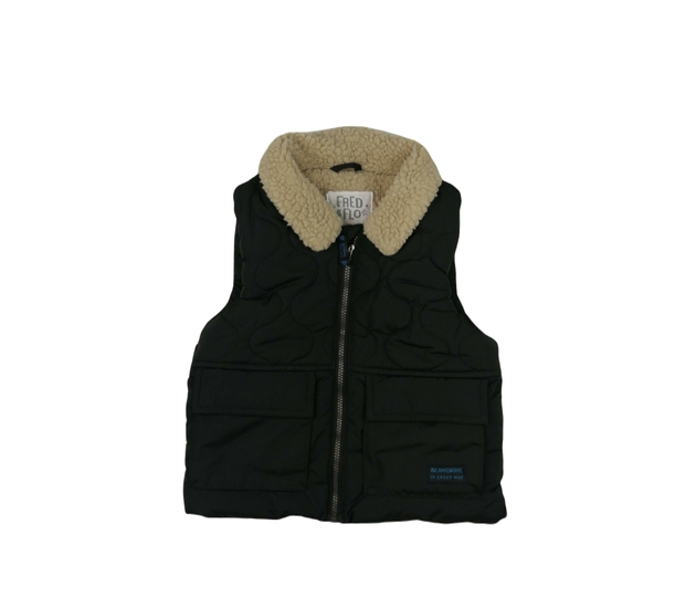 Černá vesta s vnitřním chlupem F&F