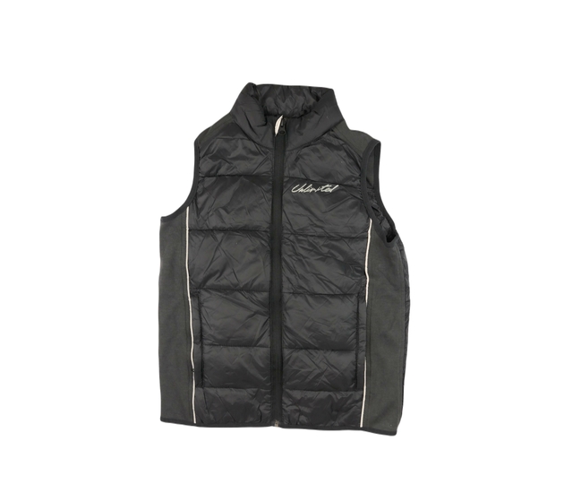 Černá vesta George