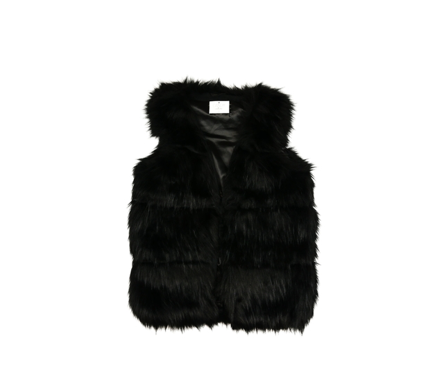 Chlupatá černá vesta