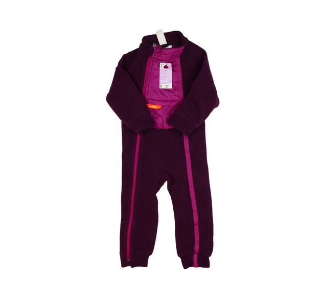 Nový fialový fleecový overal Decathlon