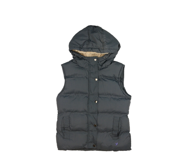 Šedá prošívaná zimní vesta Primark 